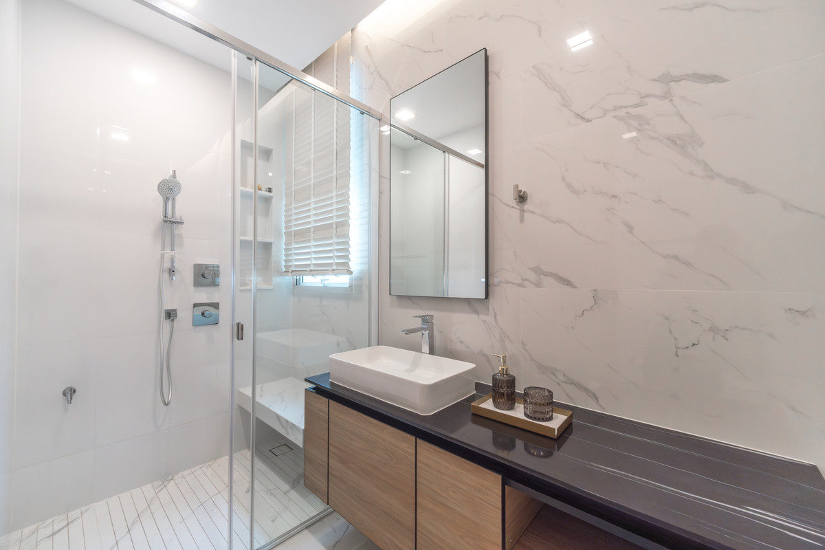 ขายบ้านเลียบทางด่วนรามอินทรา : ขายบ้านหรู VIVE เอกมัย–รามอินทรา ตกแต่งใหม่ พร้อมเข้าอยู่  พื้นที่กว้าง ฟังก์ชันครบ