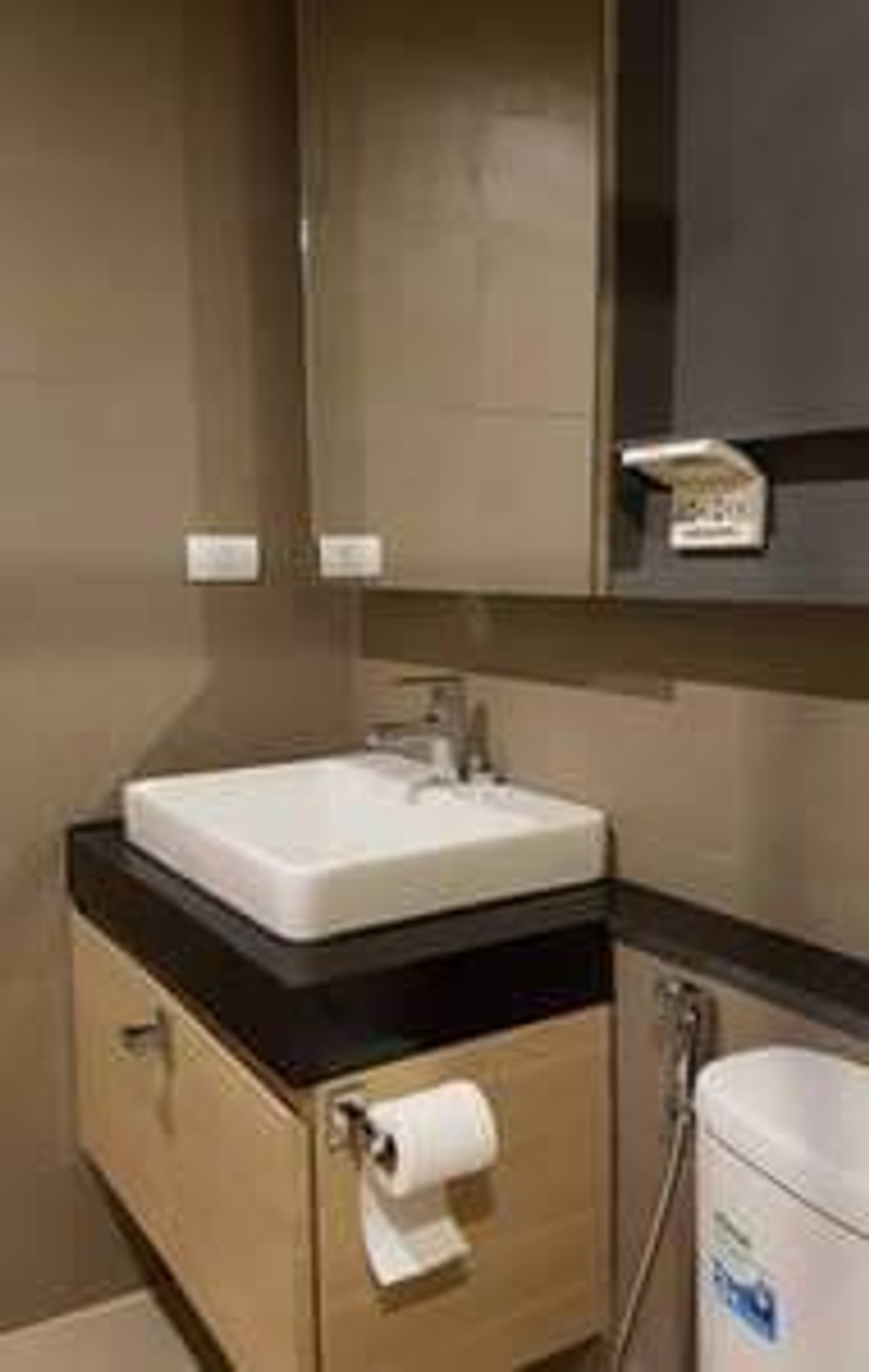 ขายคอนโดสีลม ศาลาแดง บางรัก : Klass Silom【𝐒𝐄𝐋𝐋 & 𝐑𝐄𝐍𝐓】🔥ห้องสไตล์มินิมอล ตกแต่งสวย เฟอร์นิเจอร์ครบ ใกล้ BTS ช่องนนทรี🔥 ติดต่อไลน์ไอดี: @hacondo