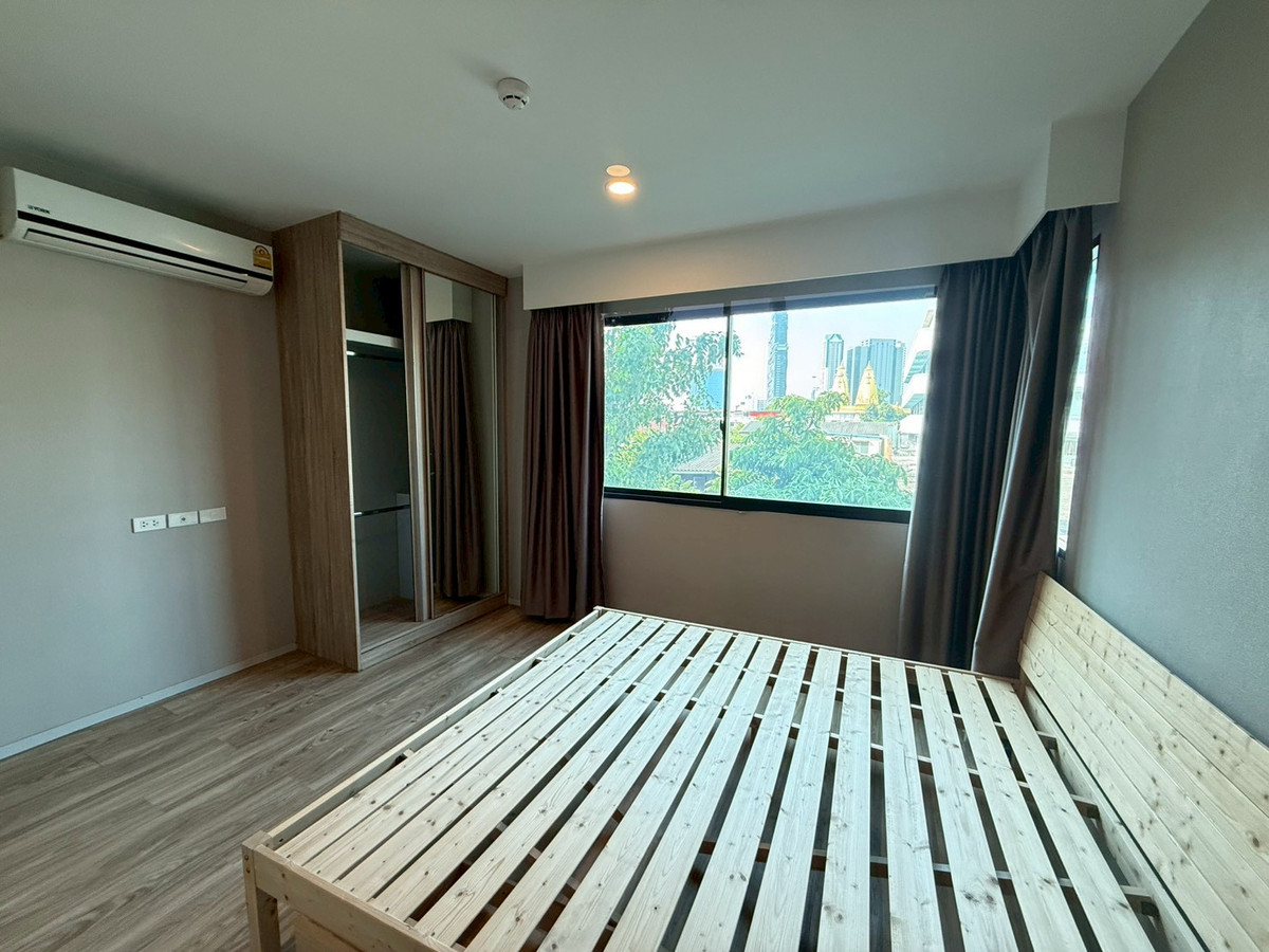 ให้เช่าคอนโดสาทร นราธิวาส : ด่วน ให้เช่า 2 ห้องนอน ห้องใหญ่ ราคาถูก มุมสงบร่มรื่น ใกล้บีทีเอสสุรศักดิ์