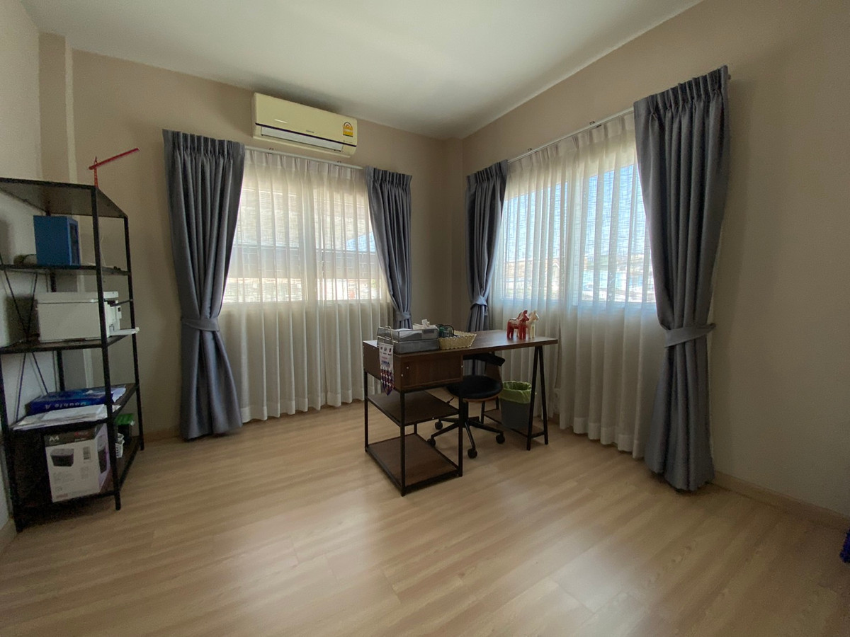 ขายบ้านสมุทรปราการ สำโรง : ขายบ้านเดี่ยว หลังมุม เลอนิโอ สุขุมวิท–เอราวัณ ใกล้ BTS โรงเรียนนายเรือ