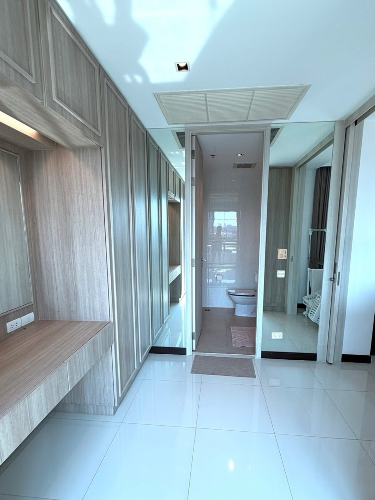 For RentCondoSathorn, Narathiwat : #Z4927💥 100369🔥Condo for rent The Lofts Yenakart