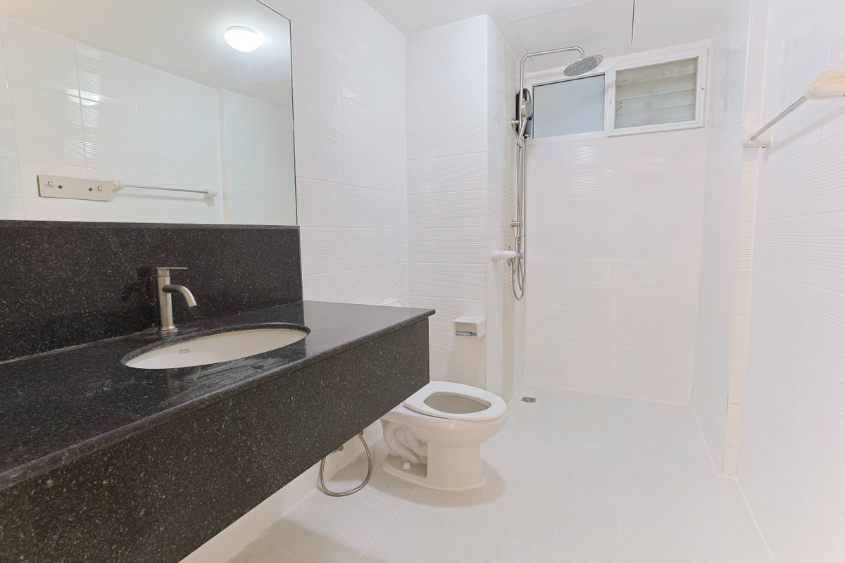 CondoThaphra, Talat Phlu, Wutthakat : Metro Park Sathorn【𝐒𝐄𝐋𝐋 & 𝐑𝐄𝐍𝐓】🔥Bright, cheerful, and spacious room with a relaxing atmosphere.🔥 Contact Line ID: @hacondo