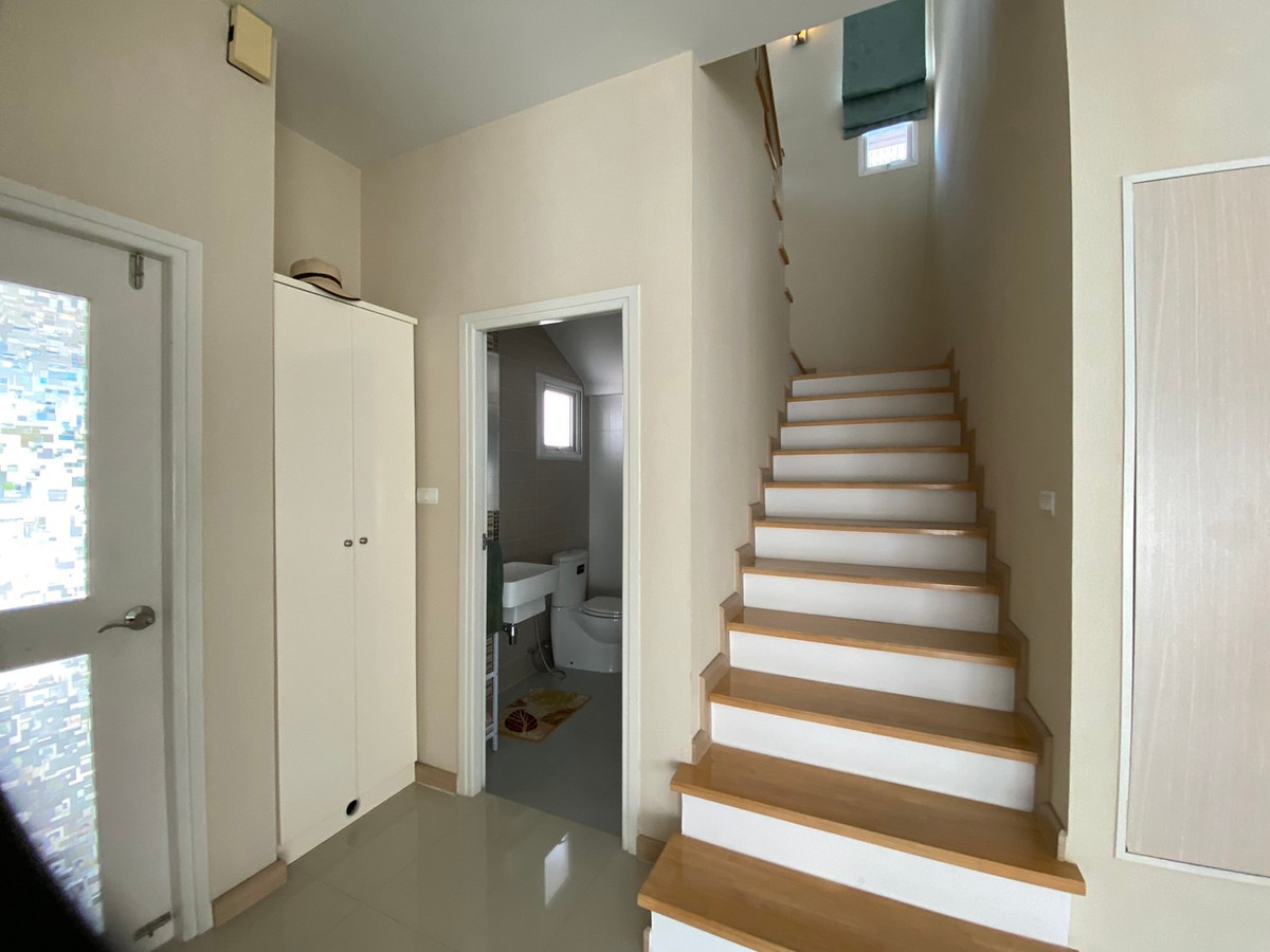 ขายบ้านสมุทรปราการ สำโรง : ขายบ้านเดี่ยว หลังมุม เลอนิโอ สุขุมวิท–เอราวัณ ใกล้ BTS โรงเรียนนายเรือ