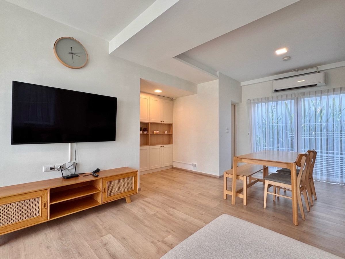 ให้เช่าทาวน์โฮมบางนา แบริ่ง ลาซาล : 💥ForRent💥Indy2 Bangna Ramkhamhang2 🏡 Near Mega Bangna ‼️Corner House ⭐️ Private Garden 🌳 Ready to move in ‼️  Fully Furnished ✨