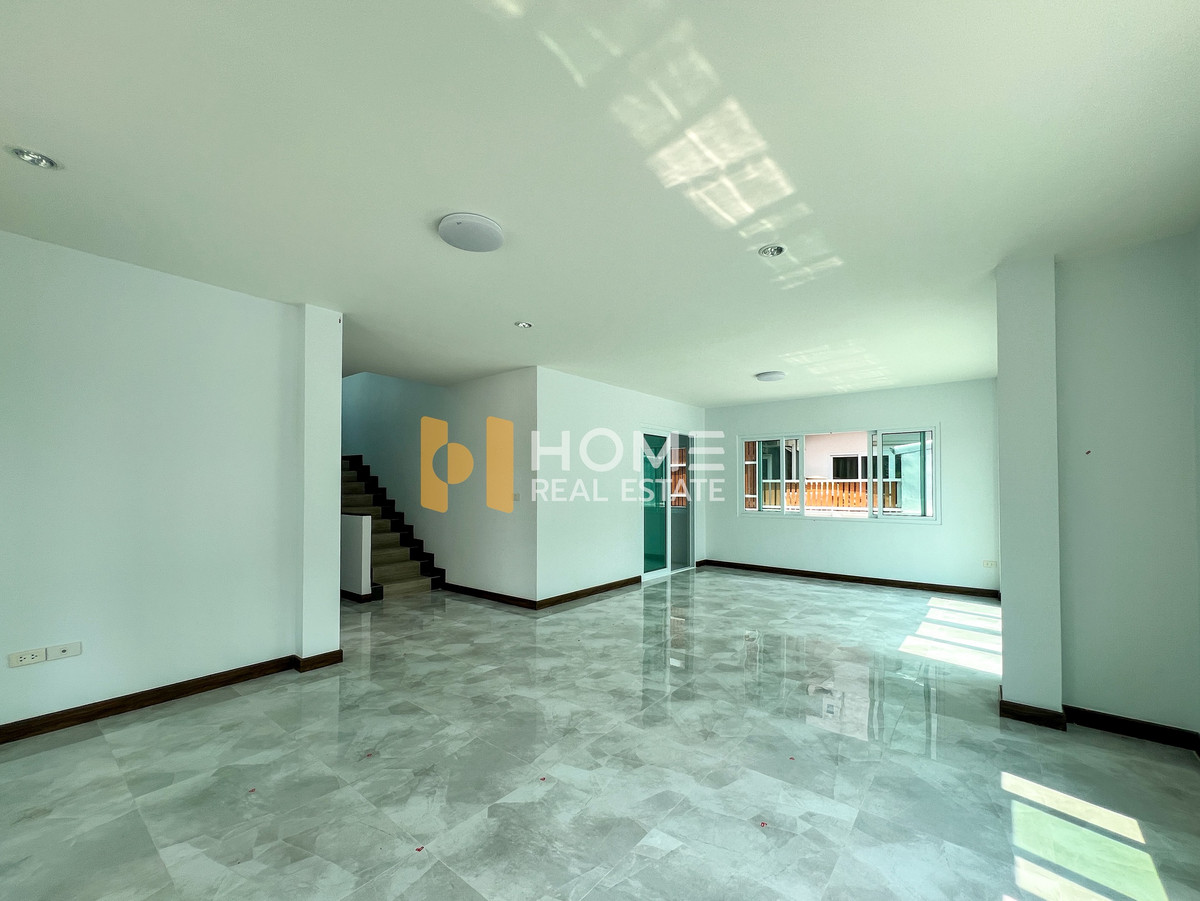 For SaleHouseLadkrabang, Suwannaphum Airport : Benyapha Casa Waonwaen - Rama 9 / 3 Bedrooms (FOR SALE) BZD152