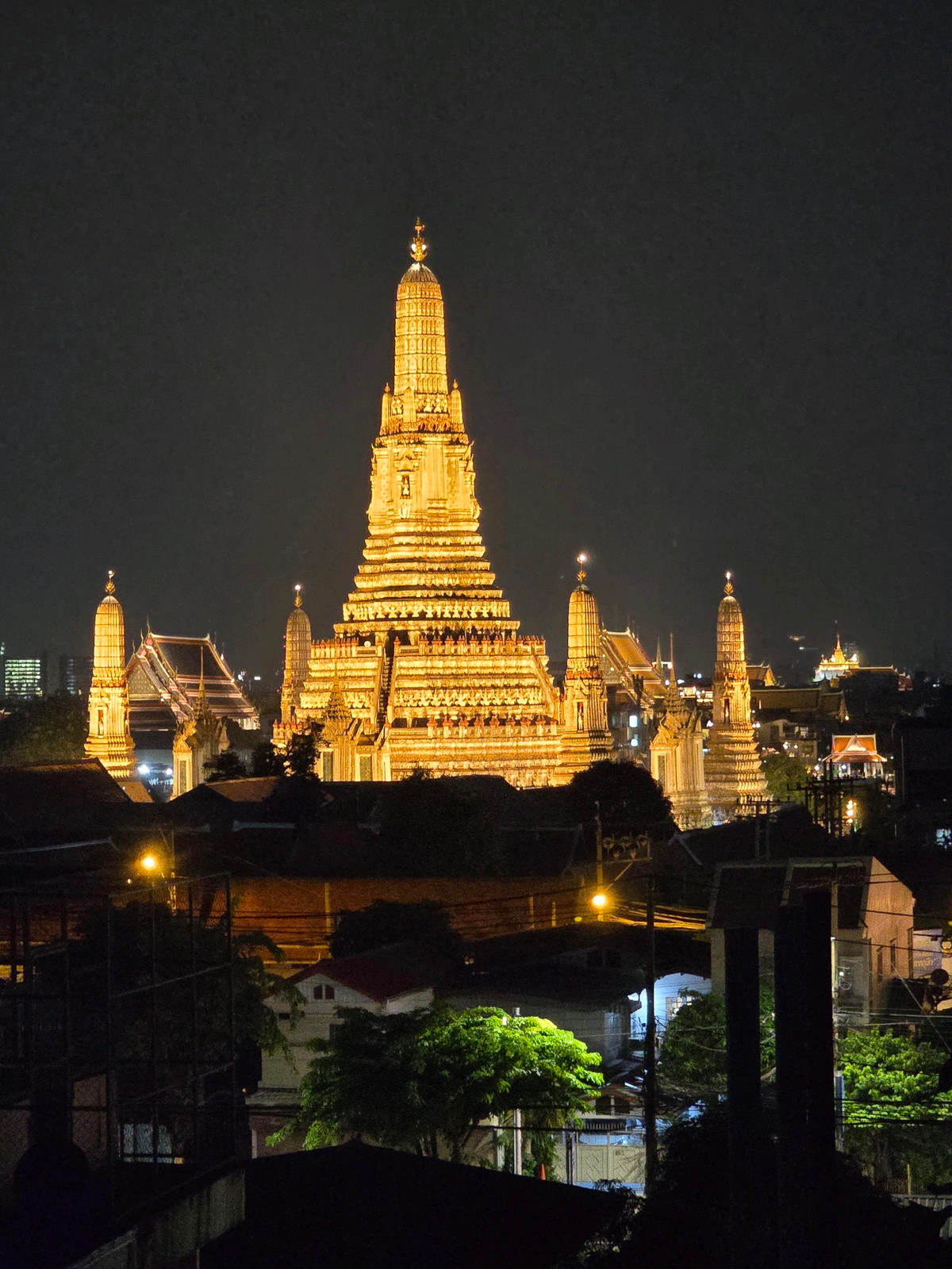 อาคารพาณิชย์วงเวียนใหญ่ เจริญนคร : อาคารพาณิชย์ 4ชั้นครึ่ง (มีชั้นลอย) เหมาะทำคาเฟ่ ห่างจากวัดอรุณฯ ประมาณ500เมตร