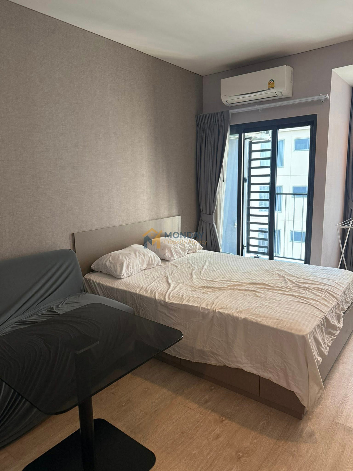 For SaleCondoWongwianyai, Charoennakor : 🔥 Cancellation Alert! This price is unbeatable! Ideo Sathorn - Wongwian Yai Condo, Ready to Transfer Ownership 🔥 MD-26028504