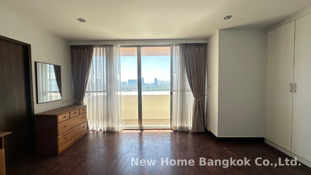 ขายคอนโดนานา : Newton Tower ขาย 2นอน วิวสวน  