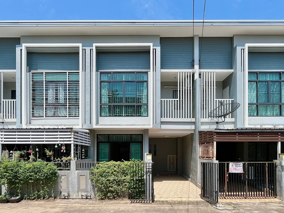 ขายทาวน์โฮมขอนแก่น : ทาวน์โฮม 2 ชั้น ใกล้ มข. ทำเลดี เข้าเมืองขอนแก่นสะดวก