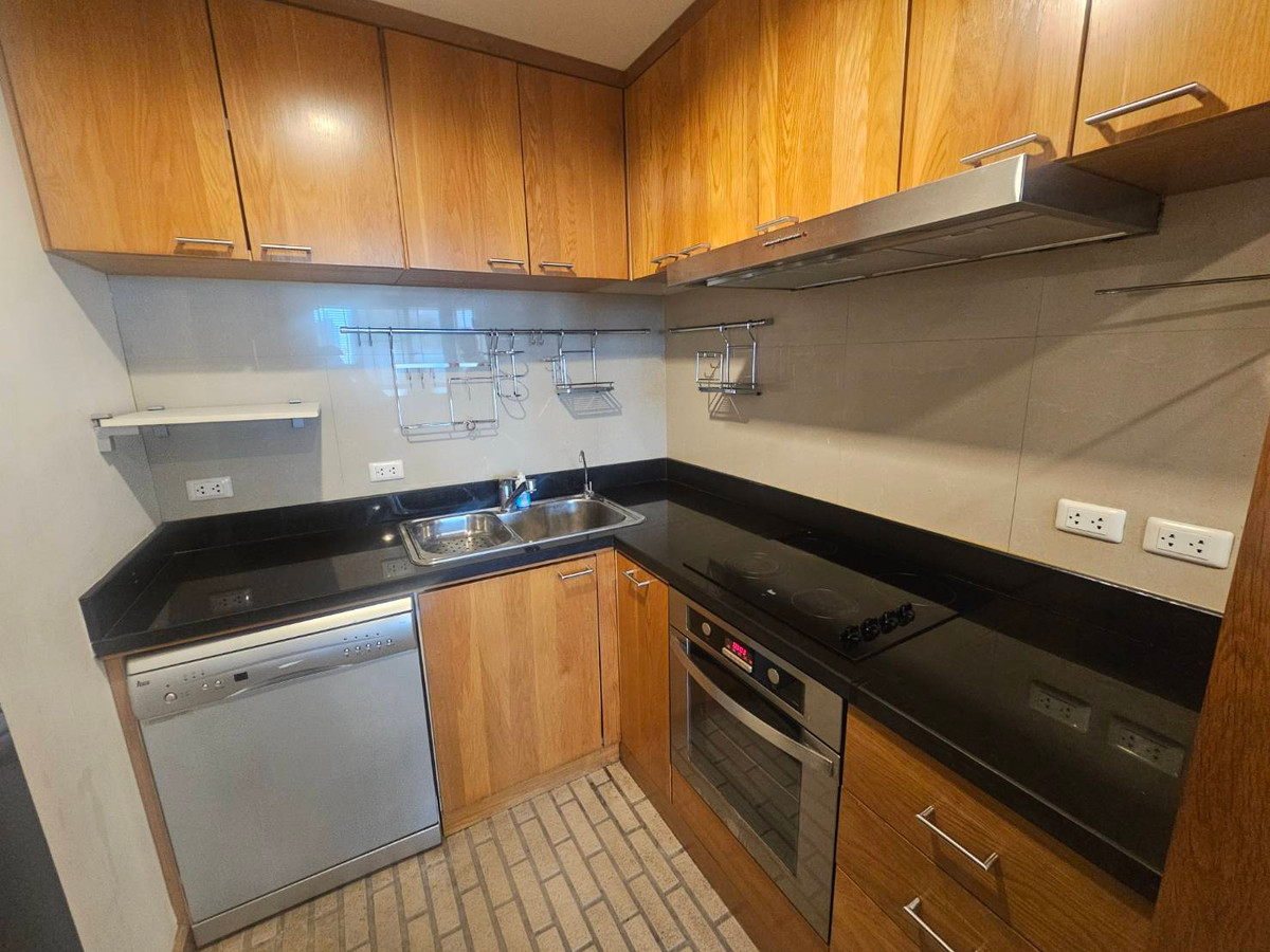 For RentCondoSukhumvit, Asoke, Thonglor : For rent, 2 bedrooms, 2 bathrooms, The Address Sukhumvit 42.