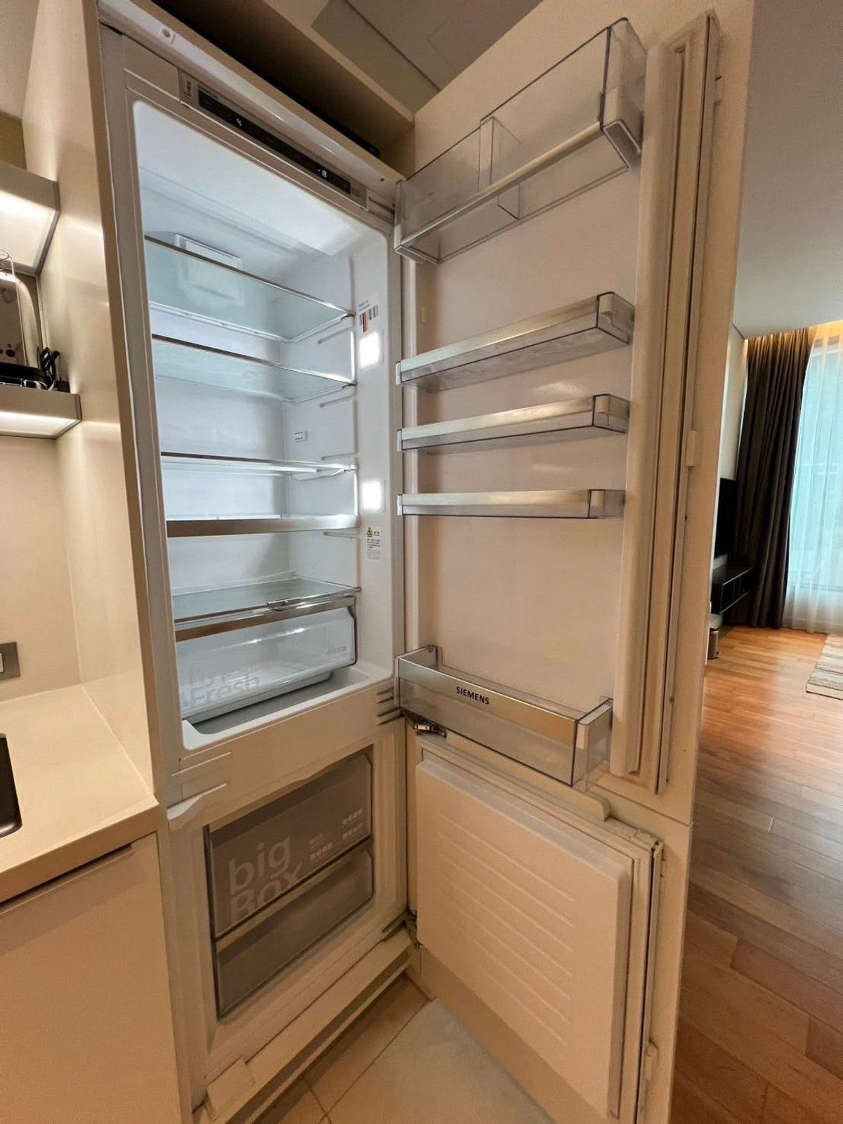 For RentCondoWitthayu, Chidlom, Langsuan, Ploenchit : For Rent: Sindhorn Residence, 55,000 THB [JZr260307]