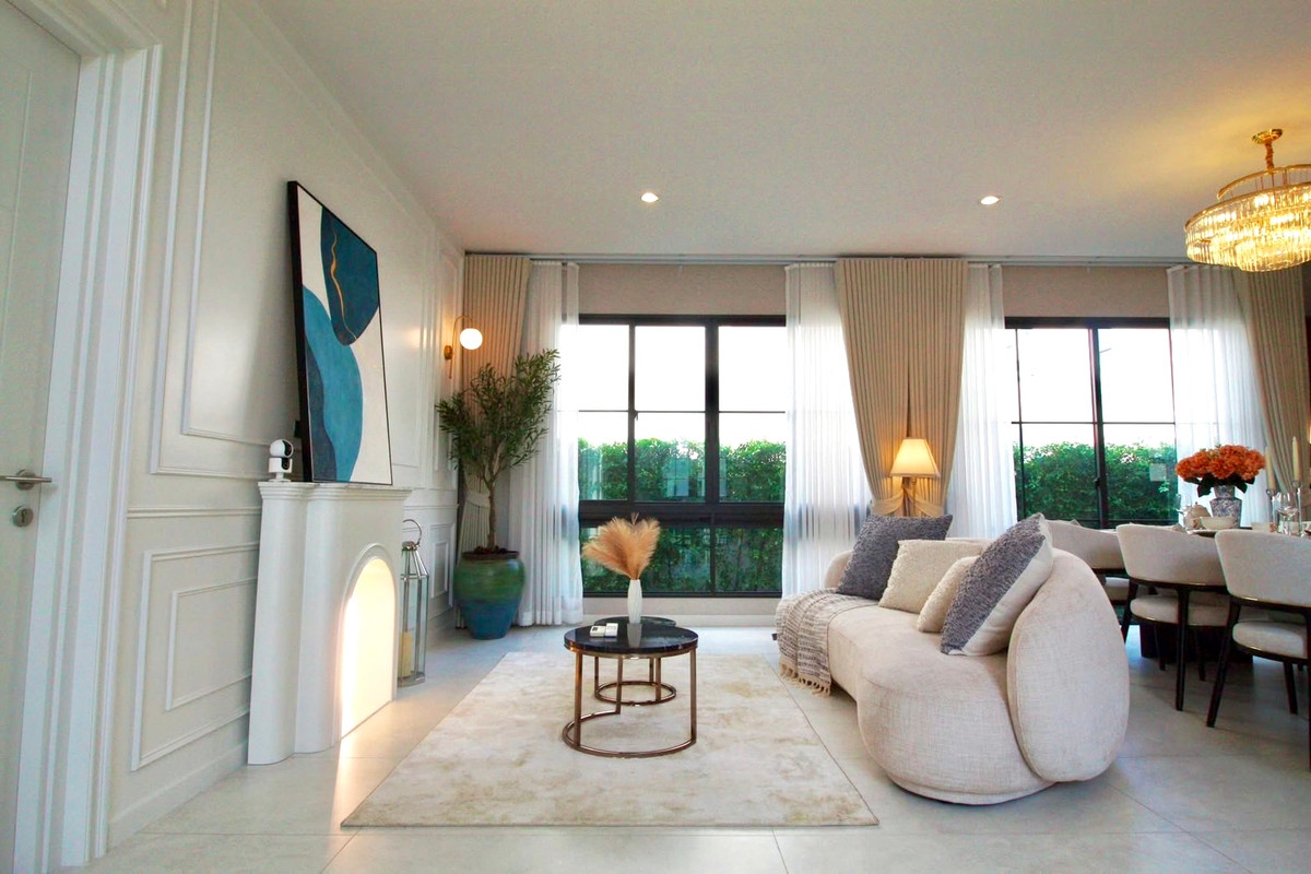 บ้านบางนา แบริ่ง ลาซาล : Setthasiri Bangna km 10: 5bed 6bath 102sqwah 377sqm. Sell: 45,000,000 Rent: 320,000/mth Am: 0656199198