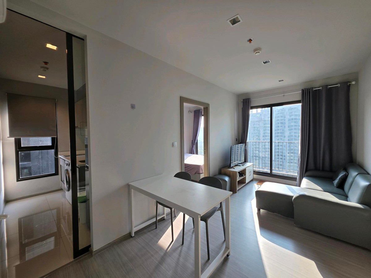 ให้เช่าคอนโดพระราม 9 เพชรบุรีตัดใหม่ RCA : ✨️2Bed1Bath✨️45sq.m.✨️Life Asoke-Rama 9