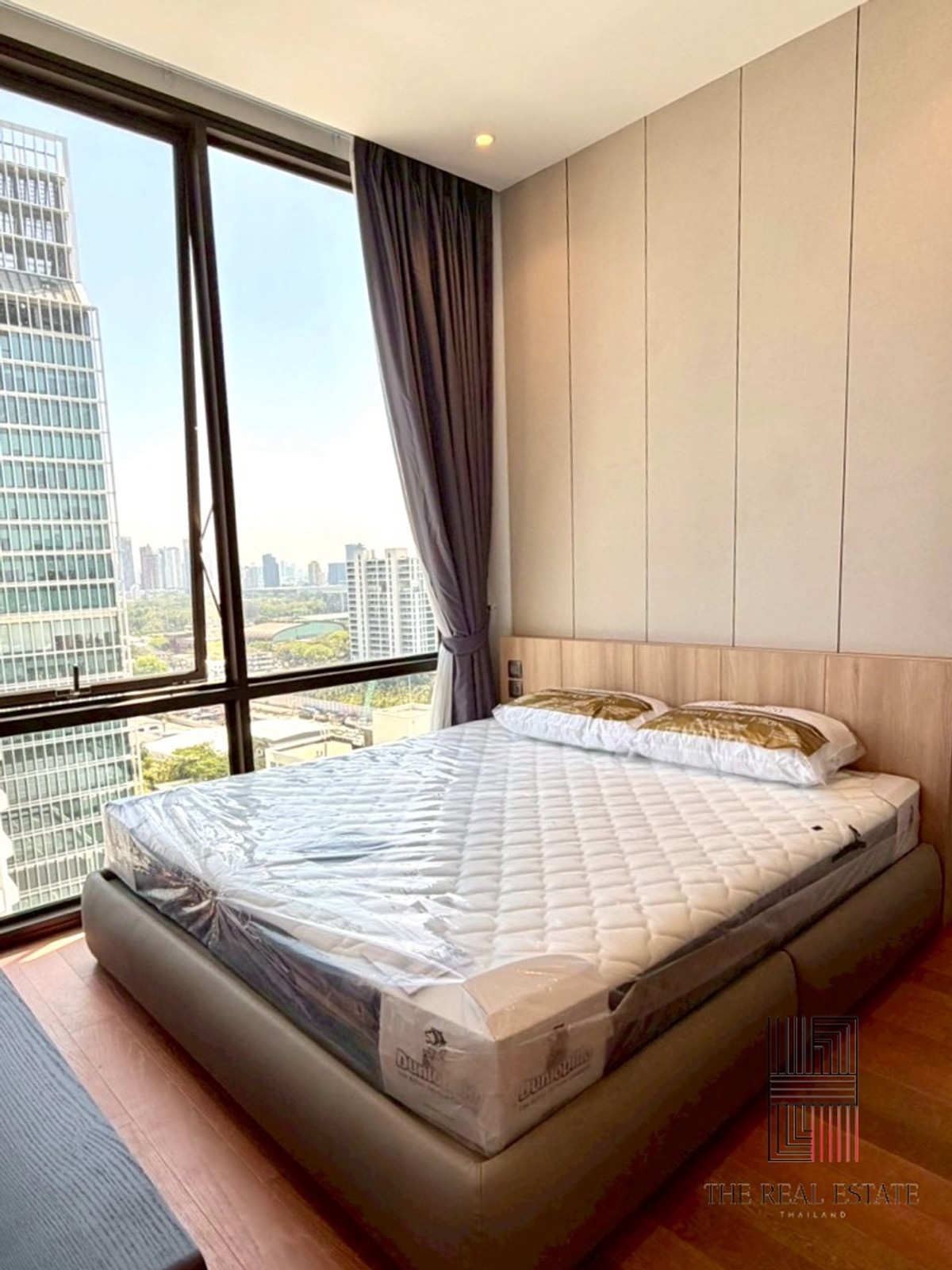 ขายคอนโดวิทยุ ชิดลม หลังสวน : ขายด่วน 🔥ห้องใหม่ Sale Muniq Langsuan 2br. 3bath เพิ่งแต่งเสร็จ ยังไม่เคยเข้าอยู่  ชั้นสูง วิวสวย เลี้ยงสัตว์ได้ Pet friendly ราคาดีมาก 💰