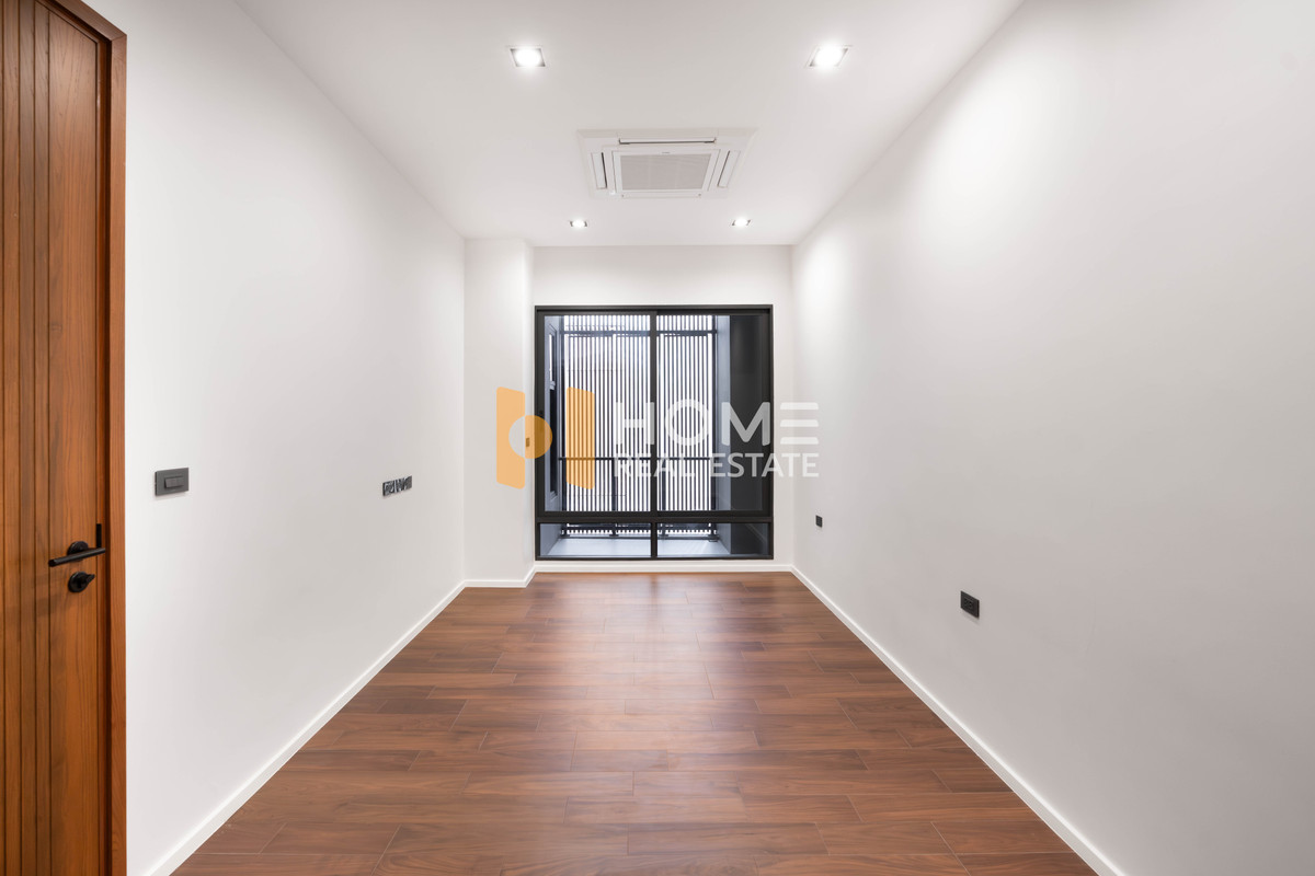 For SaleHouseSapankwai,Jatujak : House with Land TERRA HAUS Vibha - Phahon 21 / 4 Bedrooms (FOR SALE) TPM328