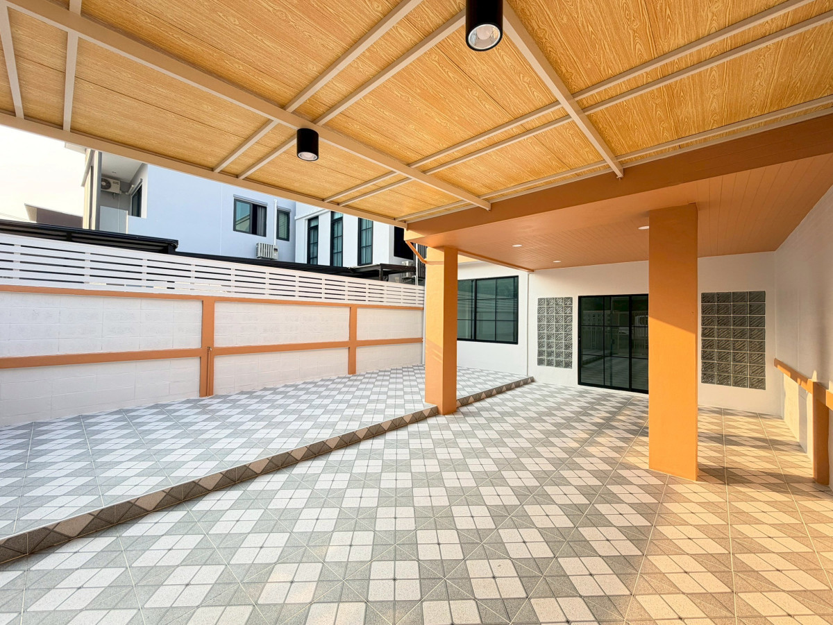 ขายบ้านเกษตร นวมินทร์ ลาดปลาเค้า : ขายบ้าน บ้านเฟรนชิฟ หน้ากว้าง รีโนเวทใหม่ ลาดพร้าว เขต ลาดพร้าว กรุงเทพ CX-147476