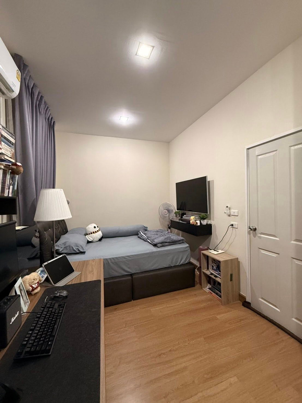 For SaleTownhomeLadkrabang, Suwannaphum Airport : Beautiful built-in, 16.3 sq m, 3 bedrooms, 2 bathrooms, 2-story townhome, Golden Town 3, Bangna, Suan Luang.