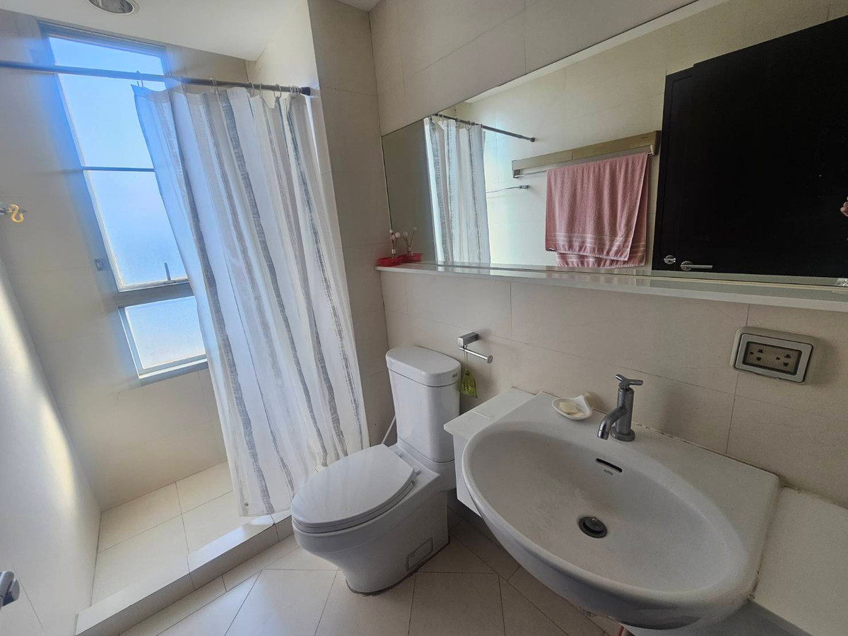 For RentCondoSukhumvit, Asoke, Thonglor : For rent, 2 bedrooms, 2 bathrooms, The Address Sukhumvit 42.