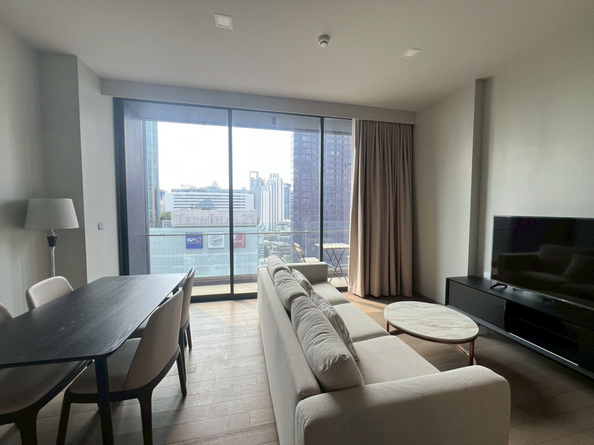 For RentCondoSukhumvit, Asoke, Thonglor : 2 bedroom for rent at Celes Asoke – Luxury Condo in the heart of Asoke, very convenient to travel.