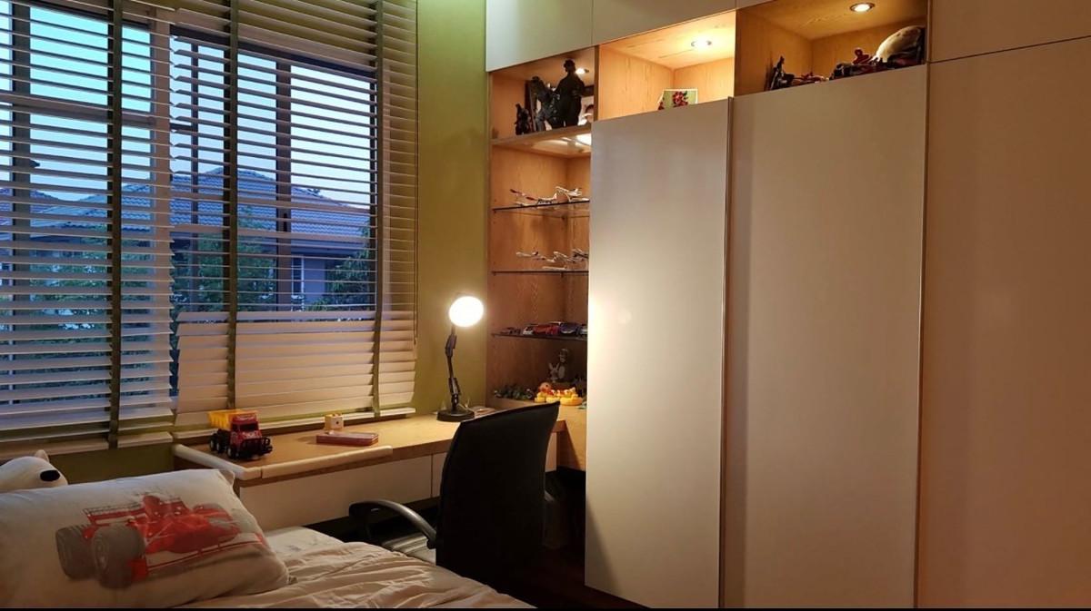 ให้เช่าบ้านนวมินทร์ รามอินทรา : Habitia Vent ปัญญาอินทรา | ใกล้ทางด่วนจตุโชติ
✨ พร้อมอยู่จริง หิ้วกระเป๋าเข้าได้เลย
รวม 5 ห้องนอน 3 ห้องน้ำ

🌿 สิ่งอำนวยความสะดวกส่วนกล