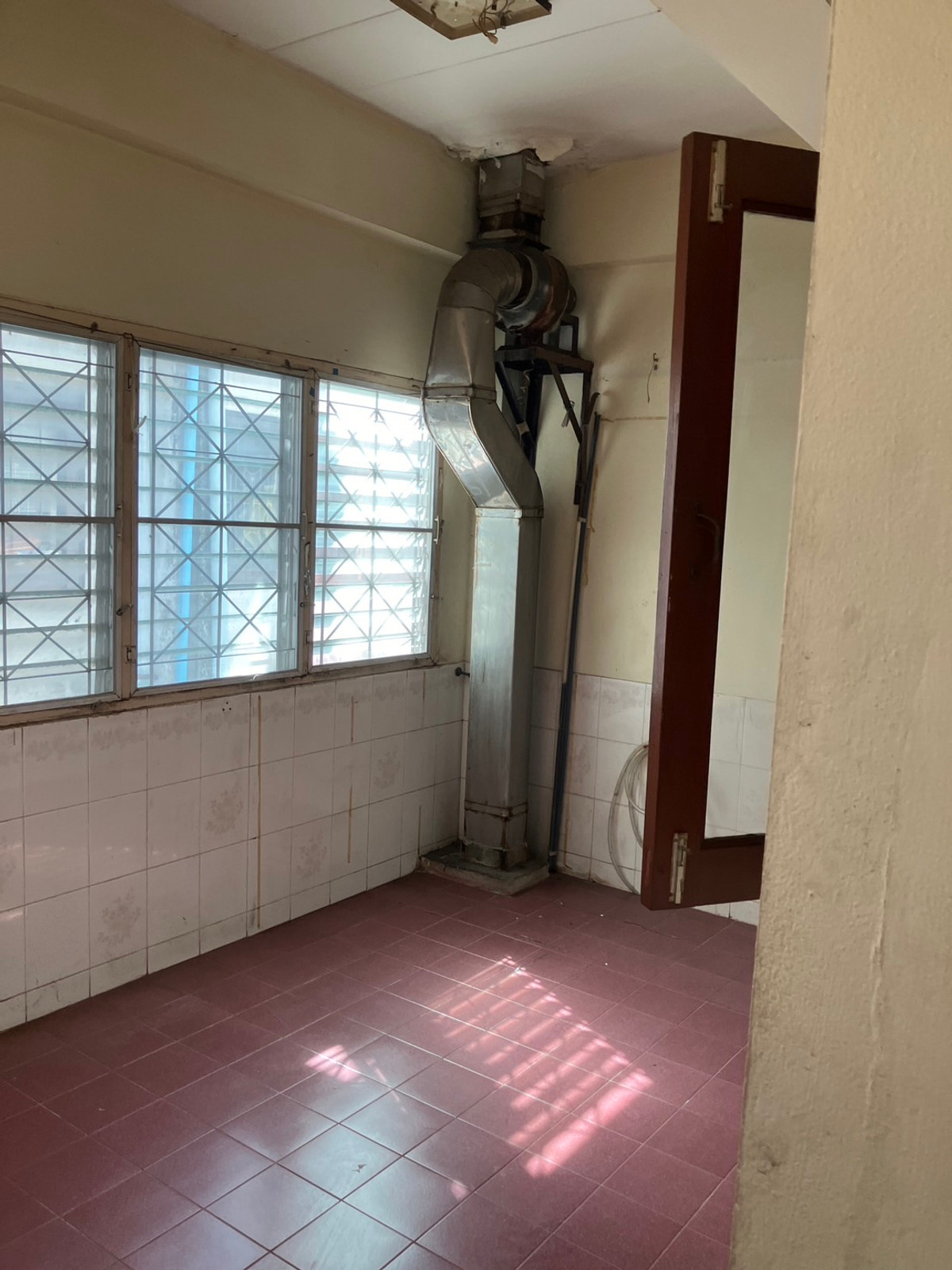 ให้เช่าทาวน์โฮมนวมินทร์ รามอินทรา : ⚡ ให้เช่า ทาวน์โฮม 3 ชั้น หมู่บ้านสหโชค ซอย รามอินทรา 34 แยก 26 ใกล้ BTS ขนาด 18 ตร.ว. ⚡