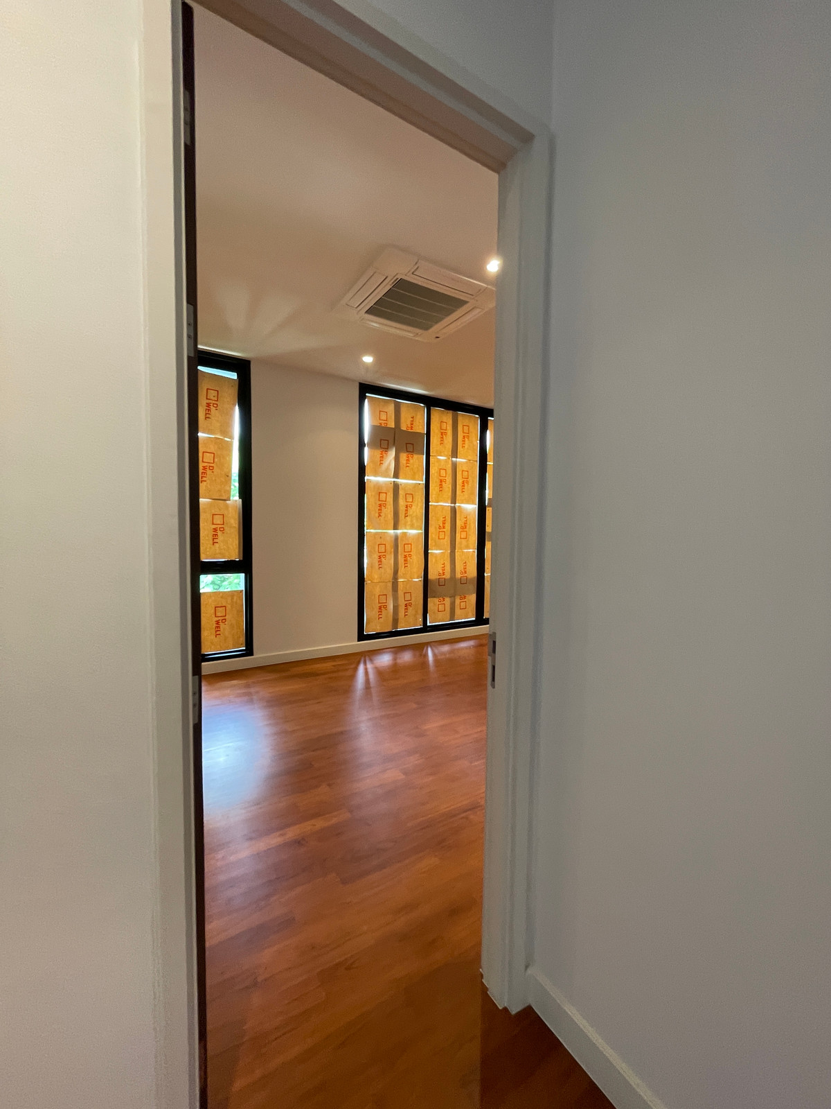 ขายบ้านรามคำแหง หัวหมาก : [ขาย] ARNA Rama 9 บ้านเดี่ยว Super Luxury 3 ชั้น พร้อมสระว่ายน้ำส่วนตัว และดาดฟ้า | ทำเลทองหลัง The Mall รามฯ ใกล้ MRT สายสีส้ม