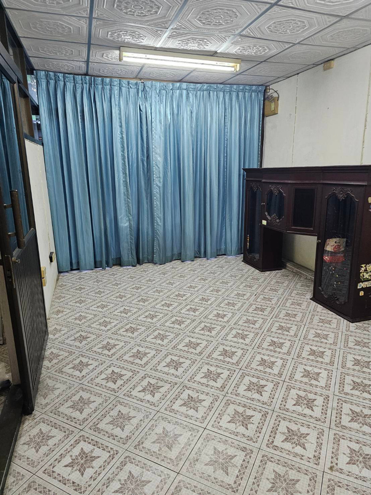 ให้เช่าทาวน์โฮมมีนบุรี-ร่มเกล้า : ⚡ ให้เช่า ทาวน์โฮม 2 ชั้น ซอย รามคำแหง 186 ขนาด 35 ตร.ว. ⚡