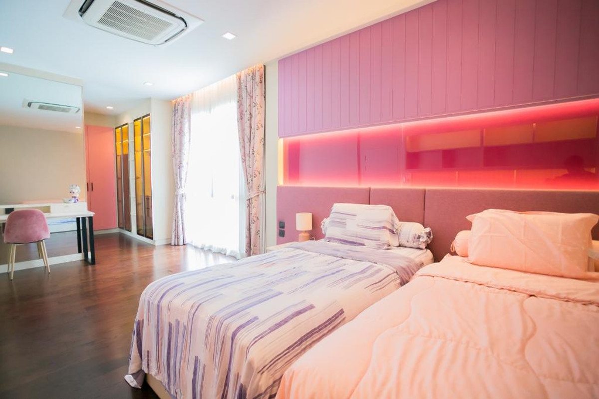 HouseLadprao101, Happy Land, The Mall Bang Kapi : The Gentry Ekkamai-Ladprao Luxury House for Rent/Sale