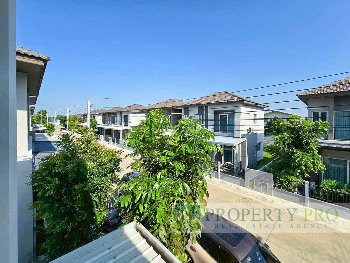 For SaleSamut Prakan,Samrong : TwinHouse for Sale Grande Pleno Bangna Onnut, 3 Bedroom 35 Sqw 146 Sqm Minimal Style with Good Condition Near Chaloem Phrakiat Rama 9, Kingkaew, Suvarnabhumi Airport, Prawet, Ladkrabang, MegaBangna : MJ25S-009