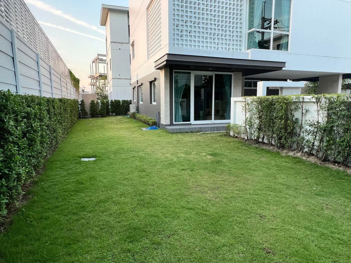 For SaleHousePattanakan, Srinakarin : For sale with tenant Nirvana ABSOLUTE Krungthep Kreetha 📞065-626-5636 All new furniture throughout.