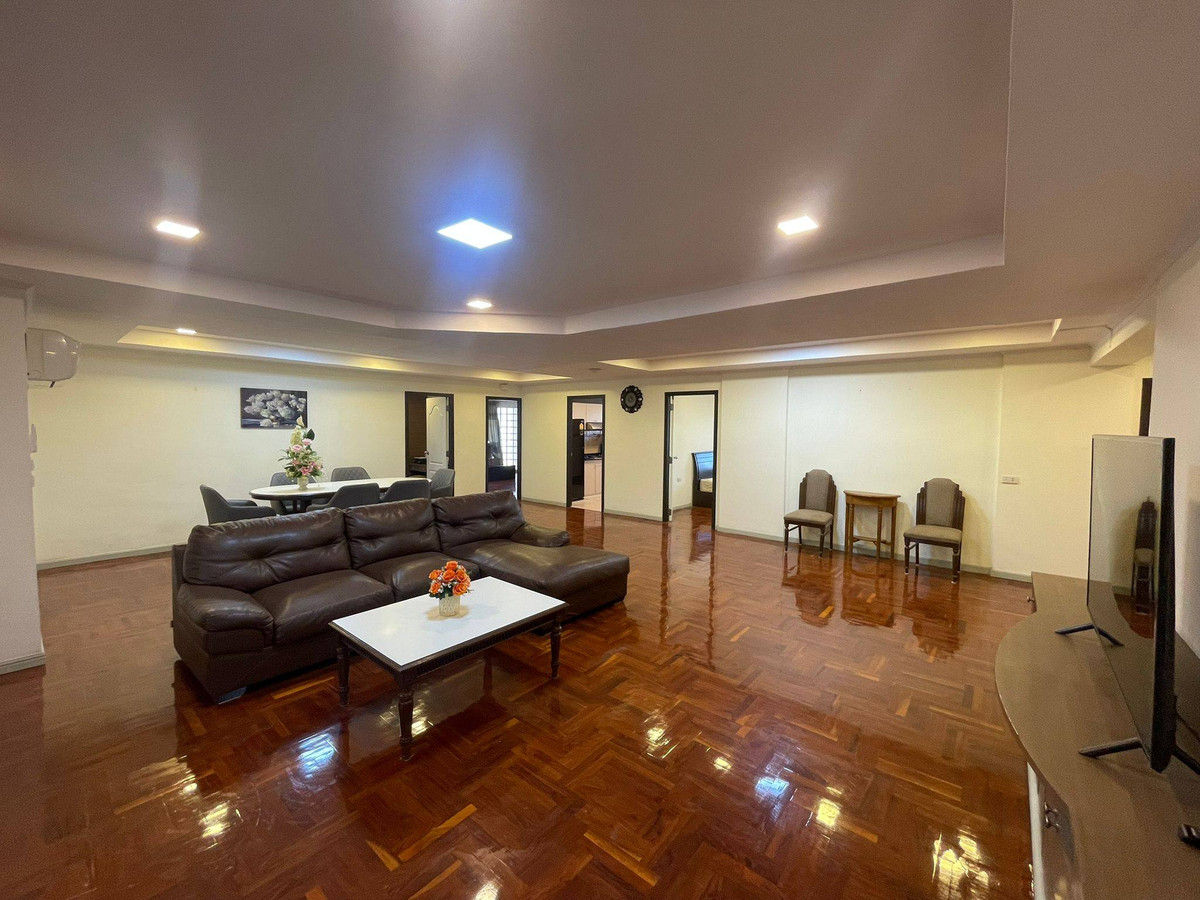 For RentCondoSukhumvit, Asoke, Thonglor : 🖤🎀DH Grand Tower🎀🖤 3 Beds 4 Baths, Rental 75,000 Baht