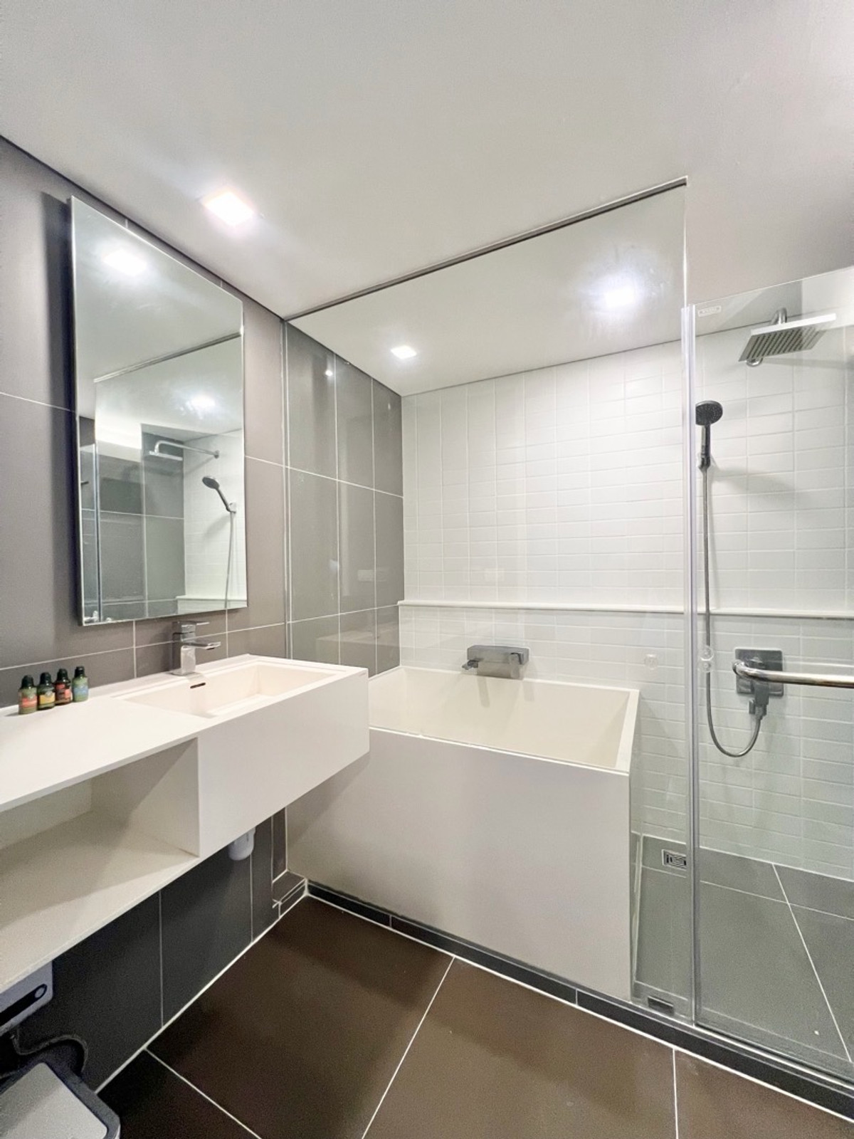 ให้เช่าคอนโดอ่อนนุช อุดมสุข : Condo for Rent Siamese sukhumvit 48 Monthly 30,000 THB.