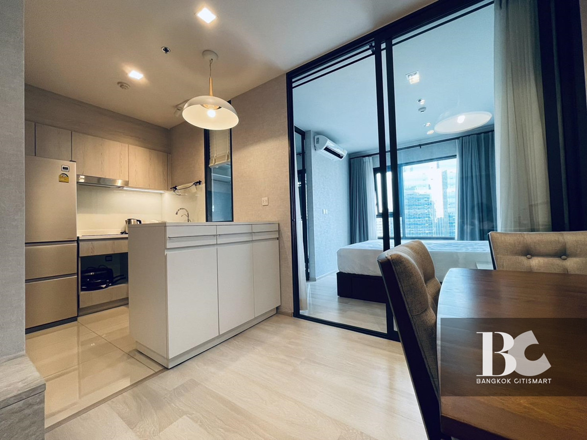 For RentCondoWitthayu, Chidlom, Langsuan, Ploenchit : ⚜️ High floor 1 bedroom for rent at Life one wireless ⚜️