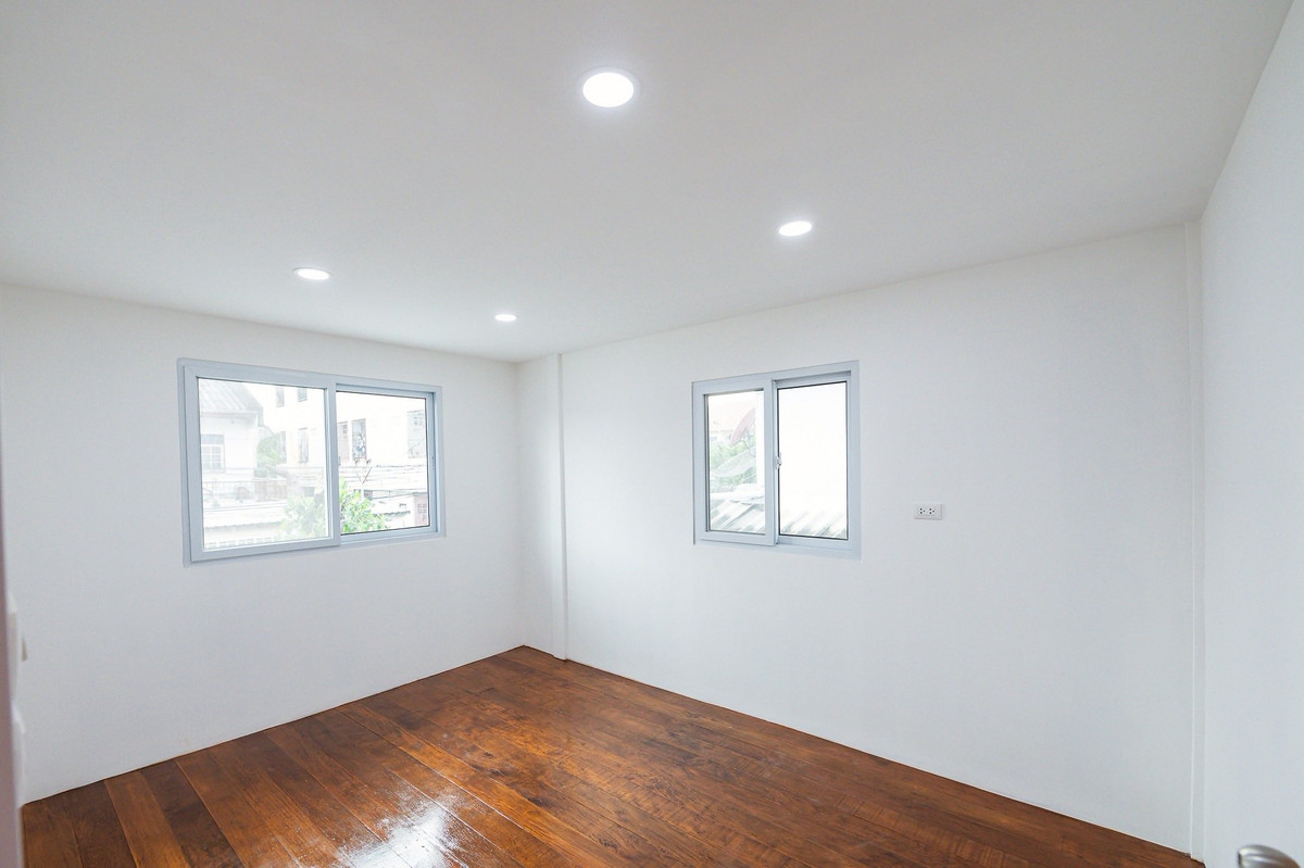 For SaleHouseLadprao101, Happy Land, The Mall Bang Kapi : Single house Lat Phrao 101 Soi 42 Intersection 8 / 3 Bedrooms (FOR SALE) FAHS031