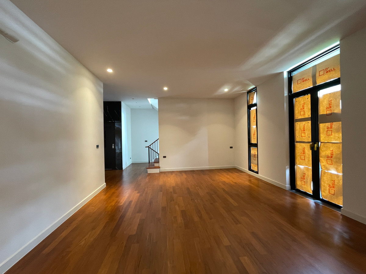 ขายบ้านรามคำแหง หัวหมาก : [ขาย] ARNA Rama 9 บ้านเดี่ยว Super Luxury 3 ชั้น พร้อมสระว่ายน้ำส่วนตัว และดาดฟ้า | ทำเลทองหลัง The Mall รามฯ ใกล้ MRT สายสีส้ม