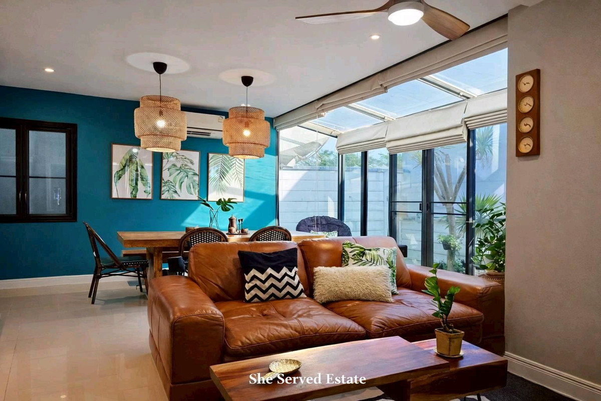 For RentHouseSamut Prakan,Samrong : ◈ For sale/rent Areeya Como Primo • Tropical Resort Style house near Mega Bangna ◈ 4 bedrooms