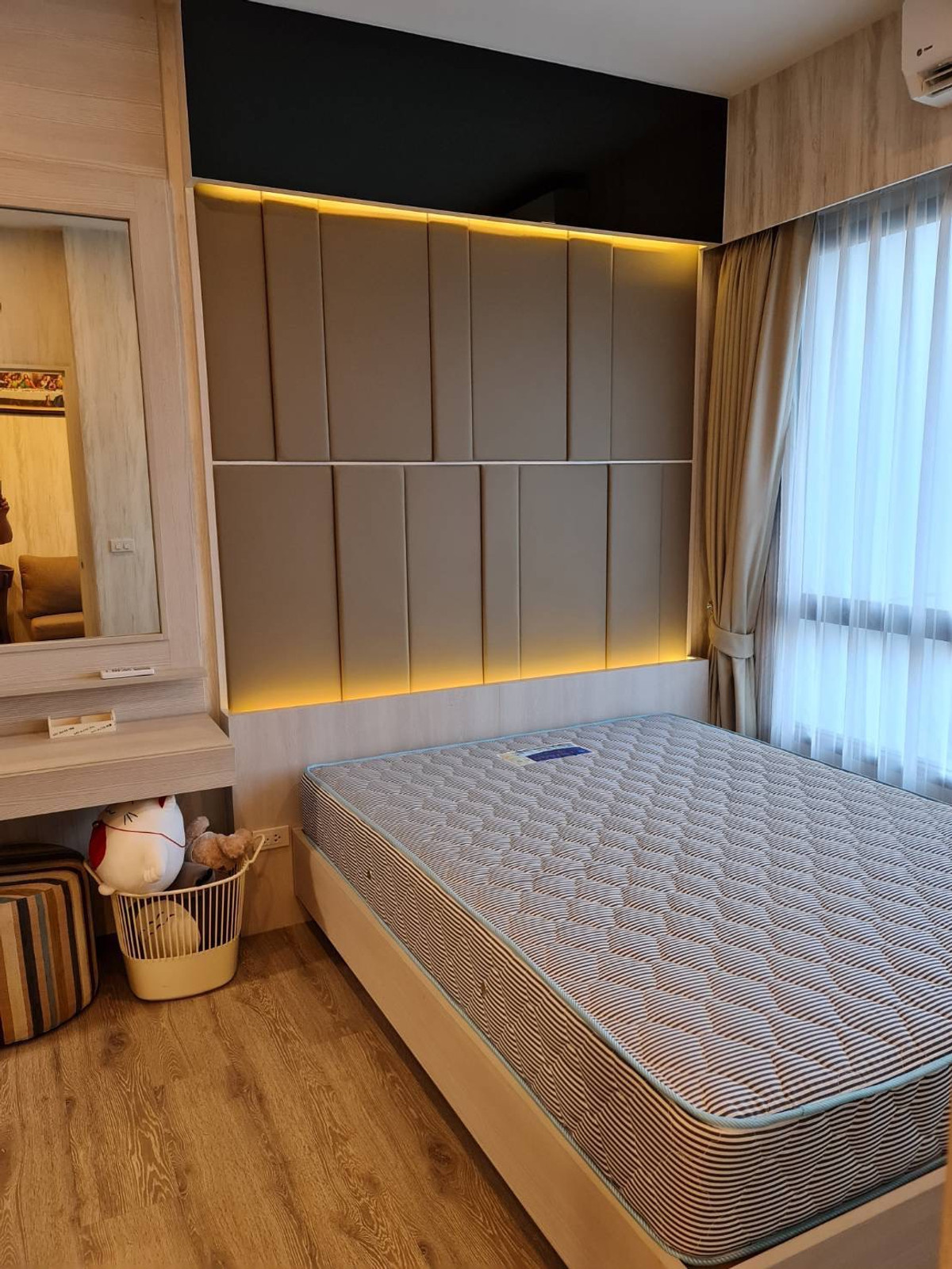 ให้เช่าคอนโดอ่อนนุช อุดมสุข : ให้เช่า  โดว์เช่ อุดมสุข ชั้น 4