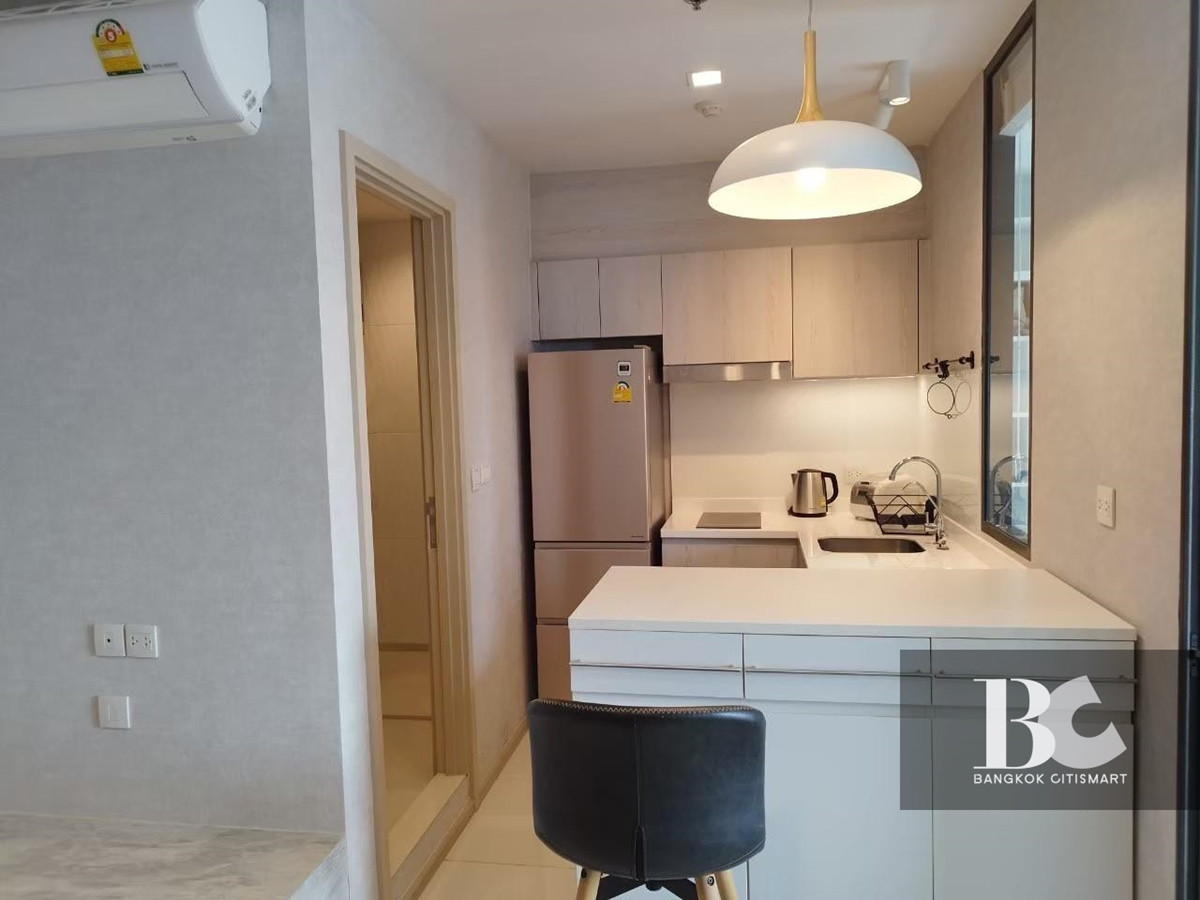 ให้เช่าคอนโดวิทยุ ชิดลม หลังสวน : ⚜️ High floor 1 bedroom for rent at Life one wireless ⚜️