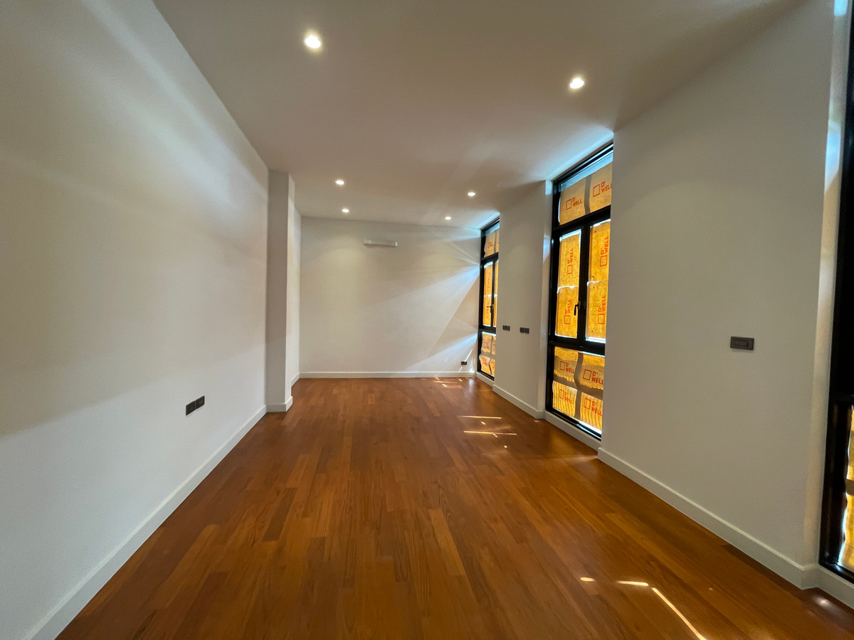 ขายบ้านรามคำแหง หัวหมาก : [ขาย] ARNA Rama 9 บ้านเดี่ยว Super Luxury 3 ชั้น พร้อมสระว่ายน้ำส่วนตัว และดาดฟ้า | ทำเลทองหลัง The Mall รามฯ ใกล้ MRT สายสีส้ม