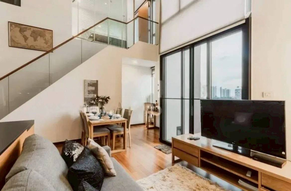 For RentCondoSukhumvit, Asoke, Thonglor : Rent 2 bedrooms, 2 bathrooms, Duplex Ashton Morph 38.