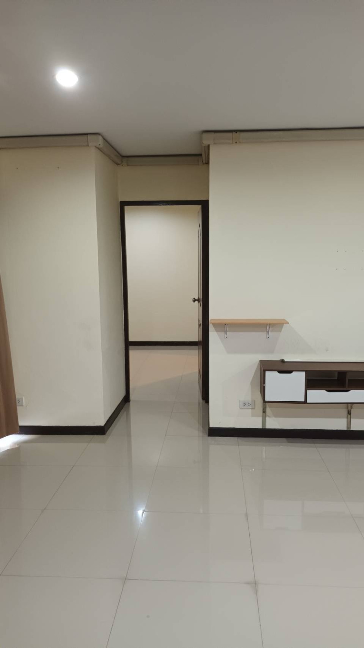 For SaleCondoRamkhamhaeng, Hua Mak : (Code S5427) Condo for sale, Sriwara Garden Condominium Project: Sriwara Garden Condominium.