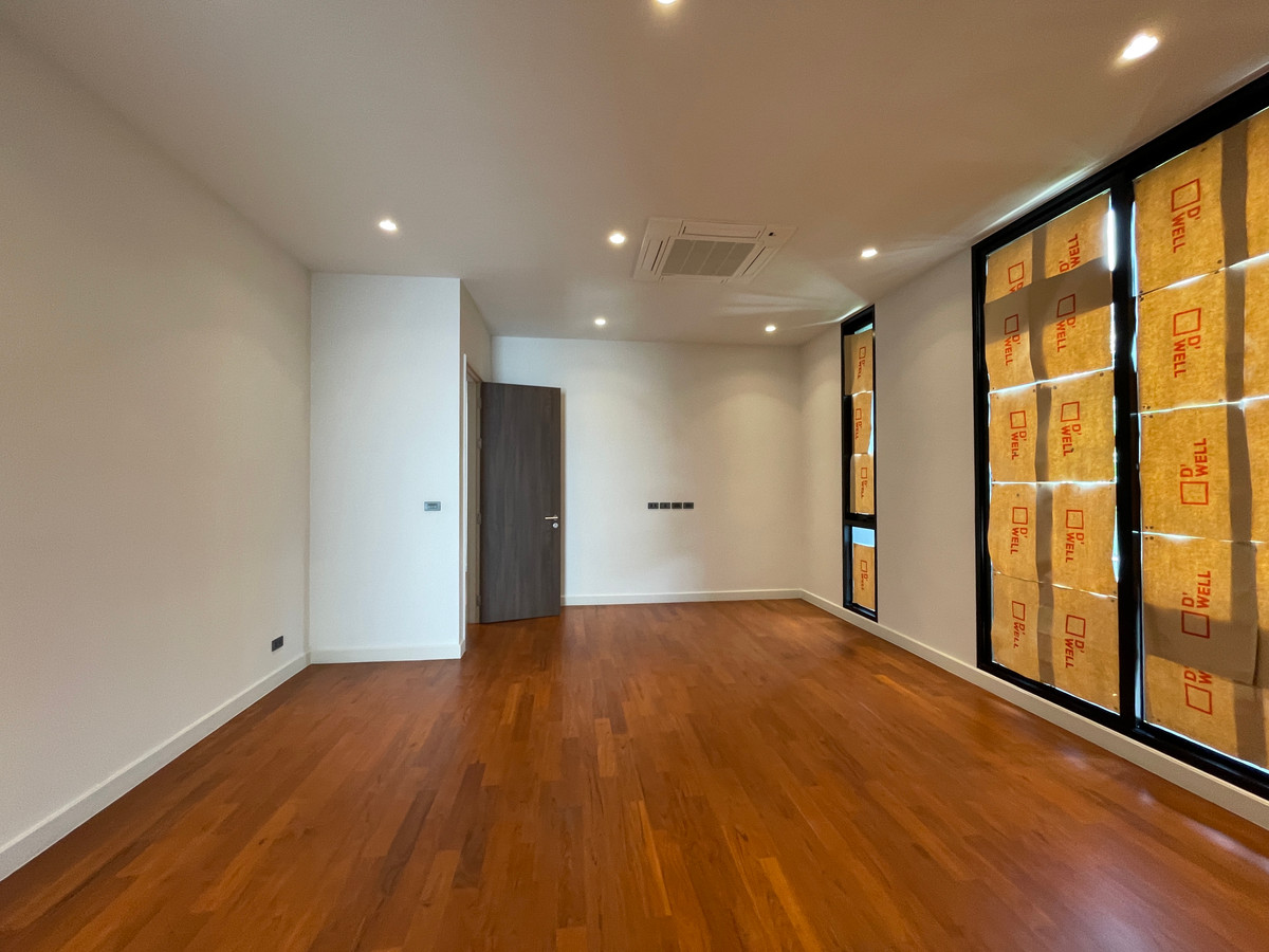 ขายบ้านรามคำแหง หัวหมาก : [ขาย] ARNA Rama 9 บ้านเดี่ยว Super Luxury 3 ชั้น พร้อมสระว่ายน้ำส่วนตัว และดาดฟ้า | ทำเลทองหลัง The Mall รามฯ ใกล้ MRT สายสีส้ม