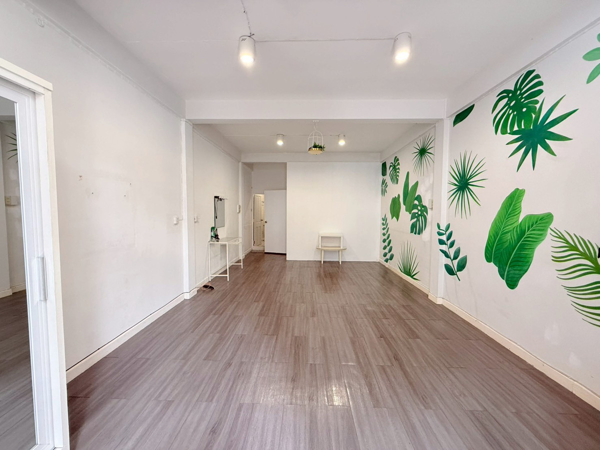 ให้เช่าทาวน์โฮมสุขุมวิท อโศก ทองหล่อ : 🏠🌲 ให้เช่า ทาวน์โฮม สุขุมวิท 65 ใกล้  BTS Ekamai