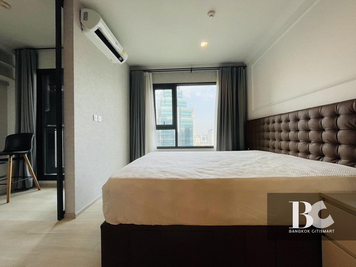 ให้เช่าคอนโดวิทยุ ชิดลม หลังสวน : ⚜️ High floor 1 bedroom for rent at Life one wireless ⚜️