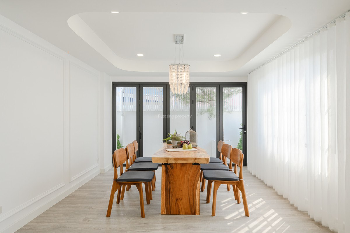 For SaleHouseOnnut, Udomsuk : Single house 60 sq m, Soi On Nut 44, good location, renovated, ready to move in.