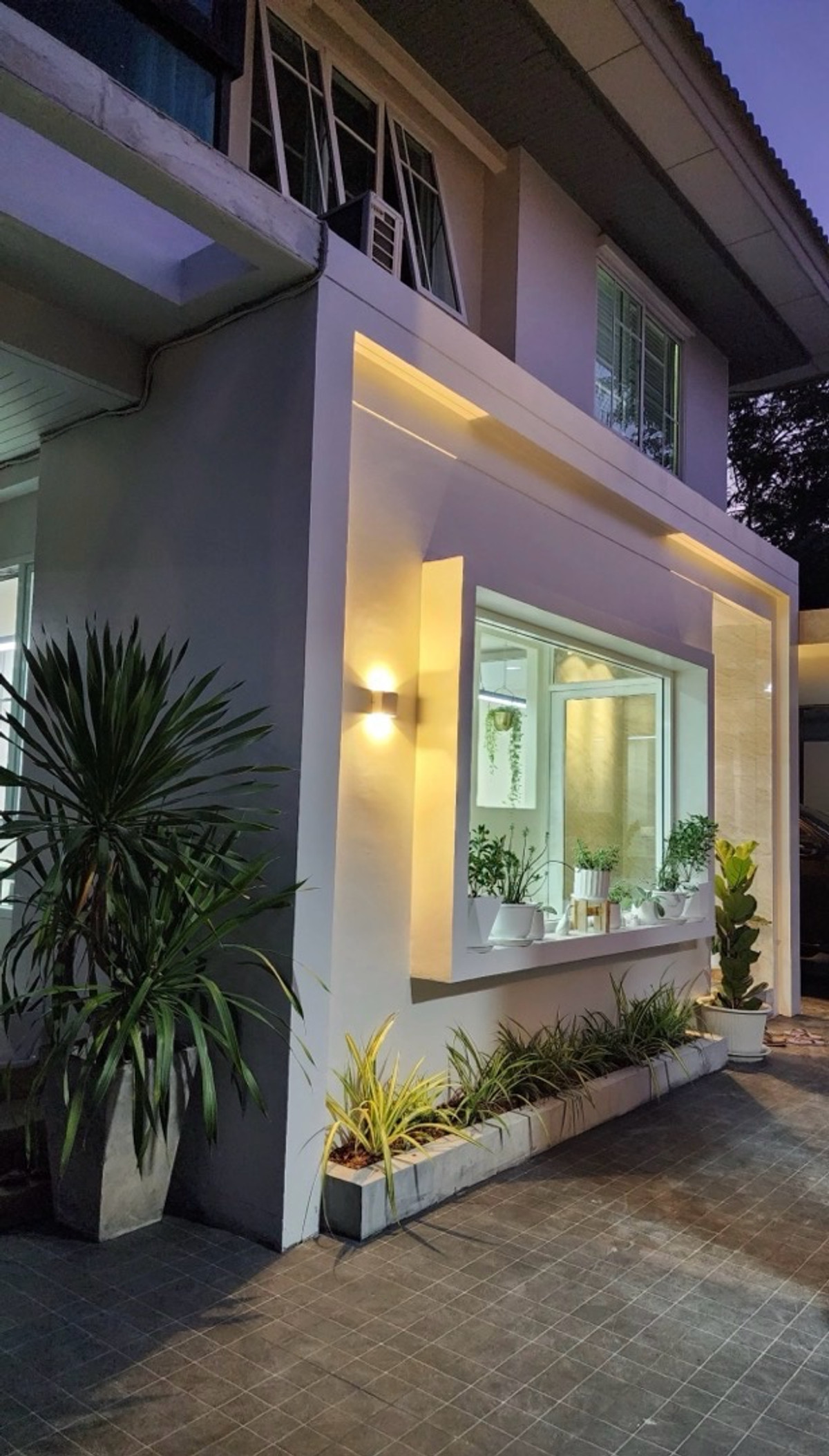 ให้เช่าบ้านนวมินทร์ รามอินทรา : Habitia Vent ปัญญาอินทรา | ใกล้ทางด่วนจตุโชติ
✨ พร้อมอยู่จริง หิ้วกระเป๋าเข้าได้เลย
รวม 5 ห้องนอน 3 ห้องน้ำ

🌿 สิ่งอำนวยความสะดวกส่วนกล