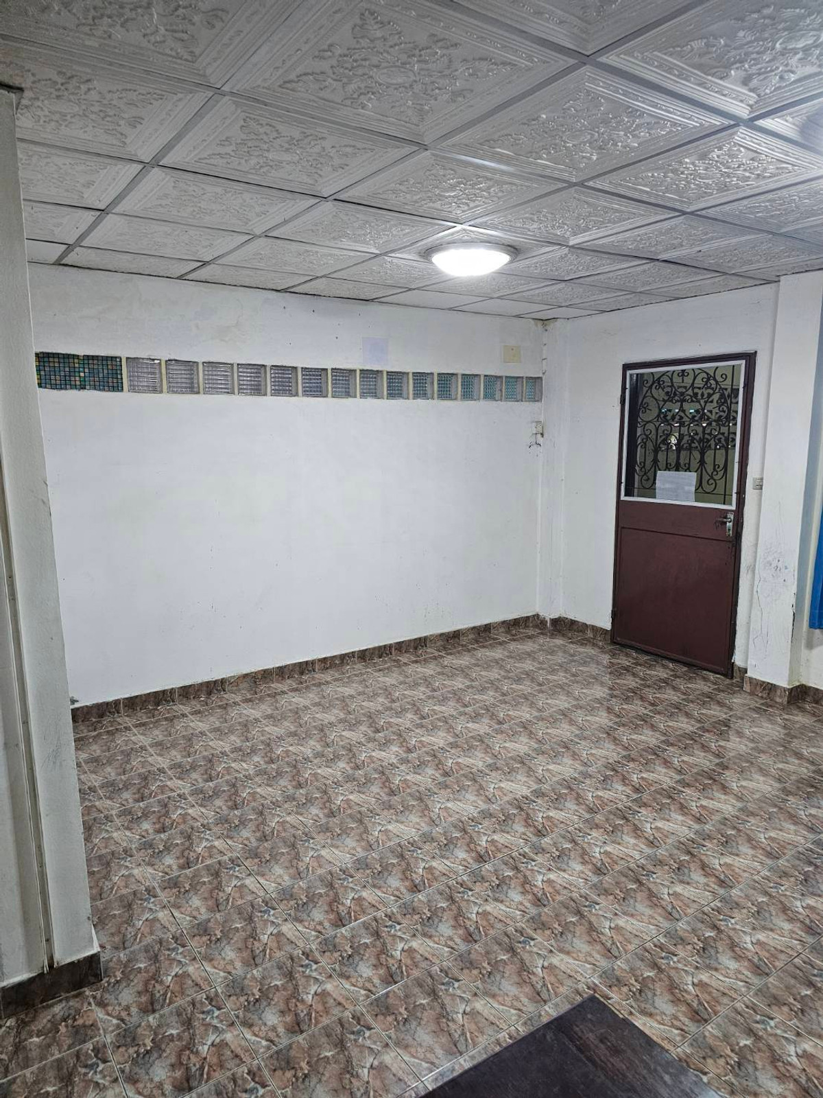 ให้เช่าทาวน์โฮมมีนบุรี-ร่มเกล้า : ⚡ ให้เช่า ทาวน์โฮม 2 ชั้น ซอย รามคำแหง 186 ขนาด 35 ตร.ว. ⚡