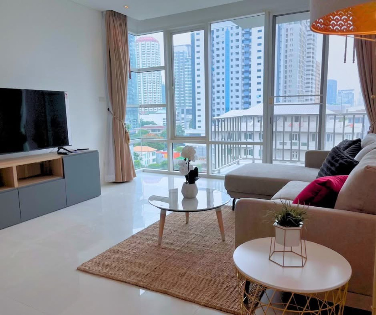 For SaleCondoSukhumvit, Asoke, Thonglor : Fullerton Sukhumvit / 2 Bedrooms (SALE WITH TENENT), Fullerton Sukhumvit / 2 bedrooms (sale with tenant) NONT103