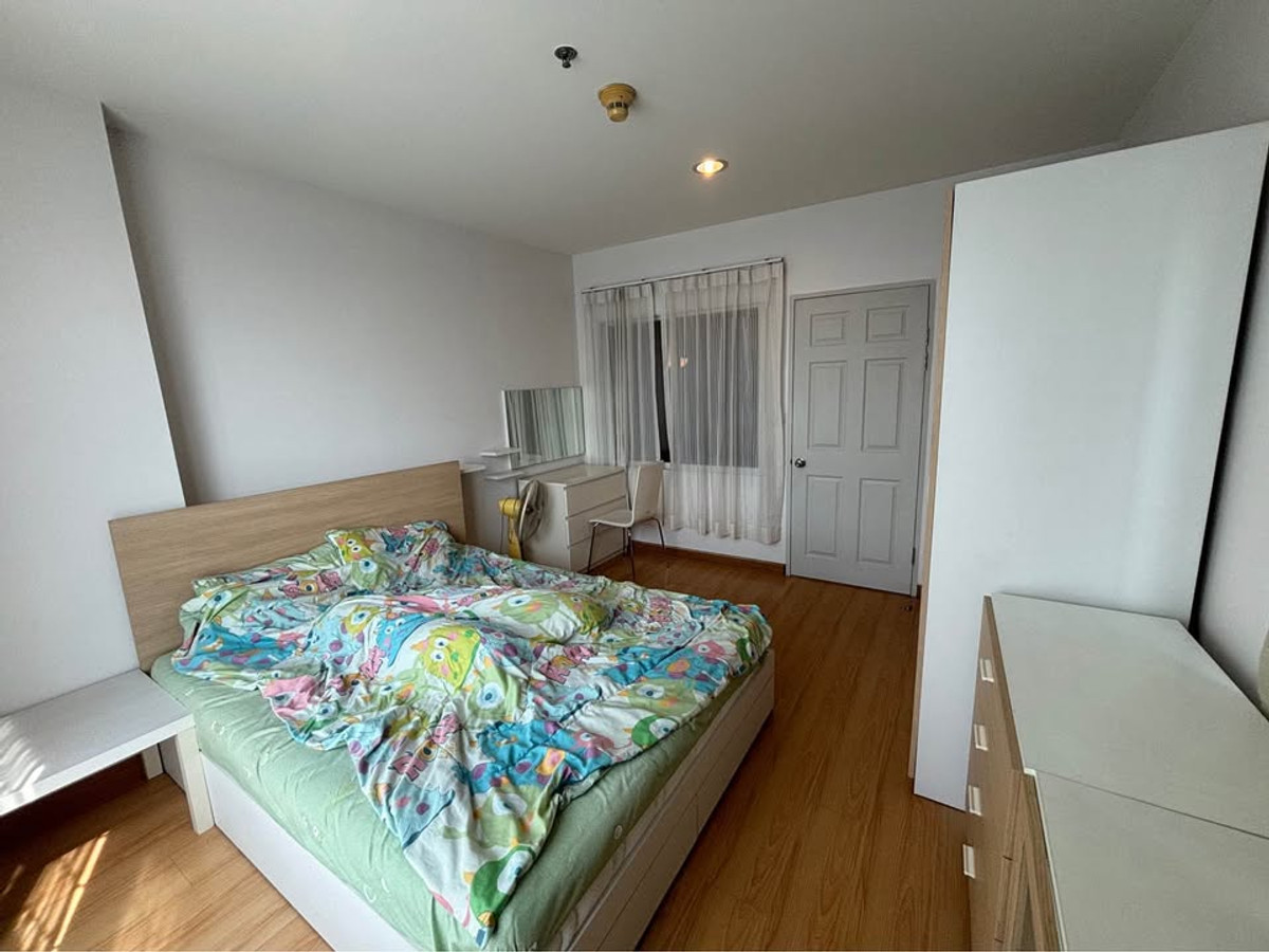 For RentCondoRatchadapisek, Huaikwang, Suttisan : P-120445 Stunning City View! Life @ Ratchada-Sutthisan 1 Bed Fully Furnished 17,000 THB  | Line Id: @easycondoplus | 099-229-6397