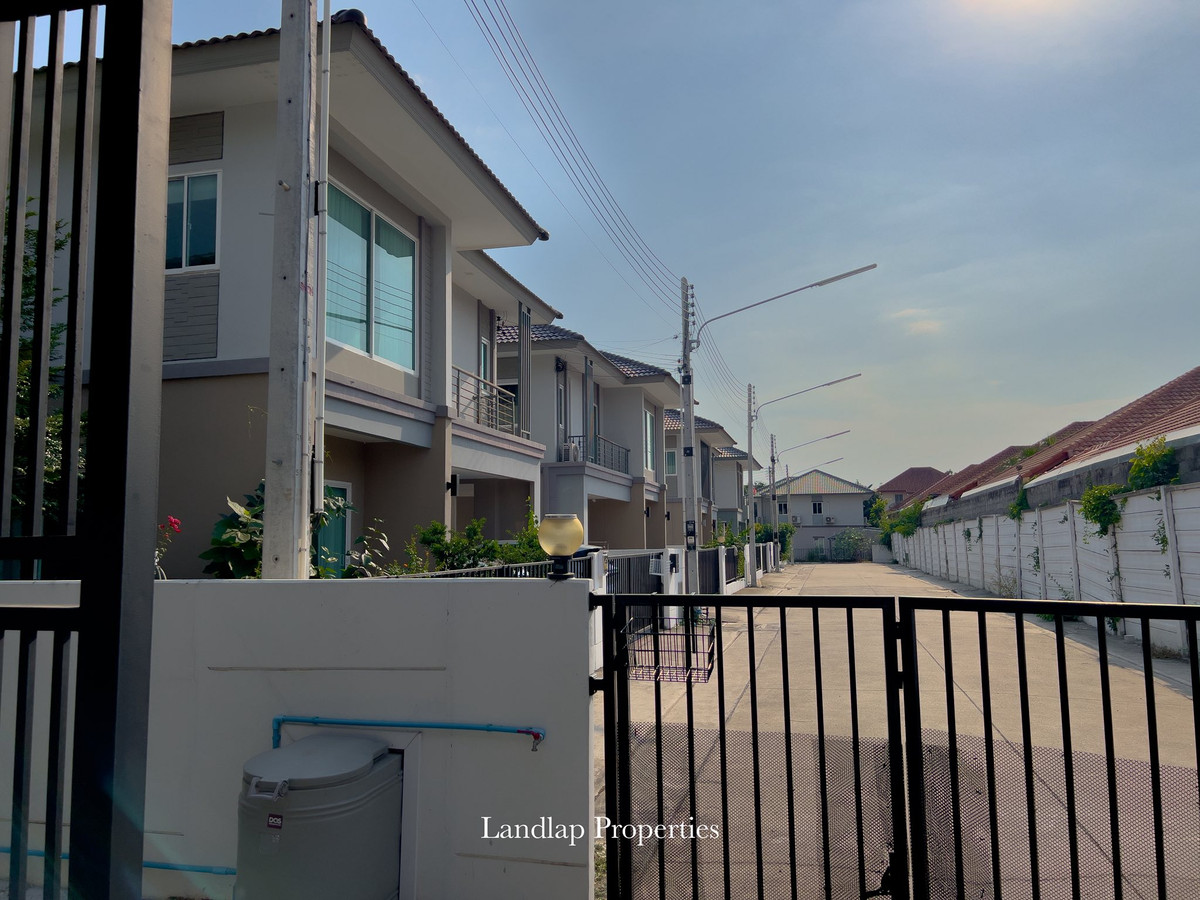 ให้เช่าบ้านพัทยา บางแสน ชลบุรี สัตหีบ : ให้เช่า บ้านเดี่ยวหลังมุม พฤกษานารา ชัยพฤกษ์ - จอมเทียน 